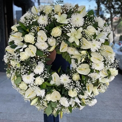 Corona tonos blancos y ácidos - Imagen 1